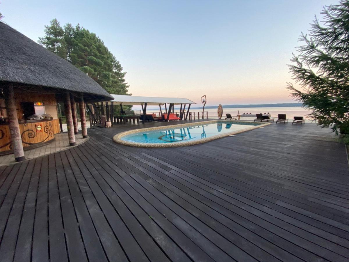 Secret Resort Club Pereyaslav-Khmelʼnytsʼkyy Buitenkant foto